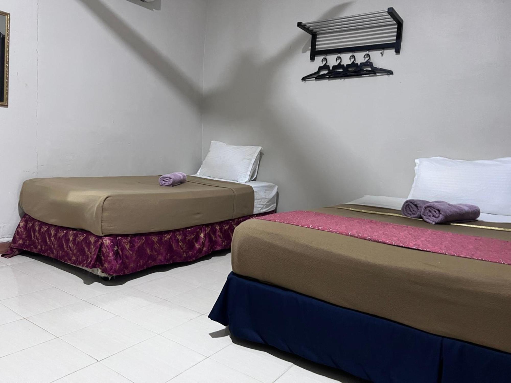 Capital O 91017 Tuba Beach Resort @ Pulau Tuba Kuah Bagian luar foto